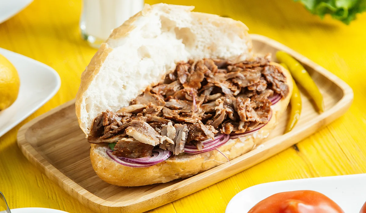 بهترین سس ها برای ساندویچ گوشت